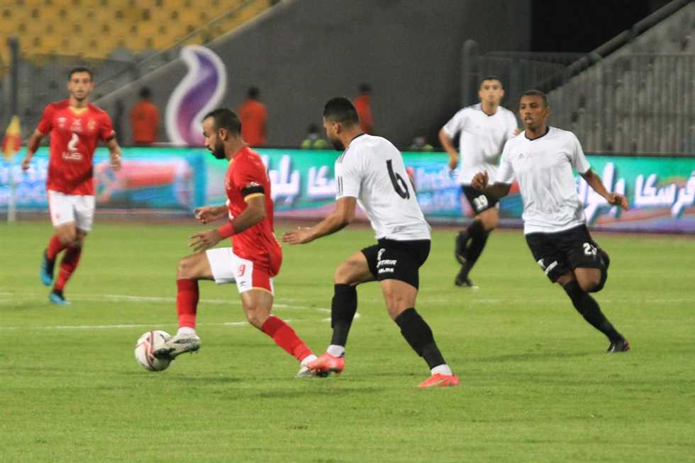الأهلي وطلائع الجيش