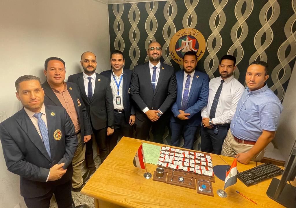 تهريب كمية من الأدوية البشرية