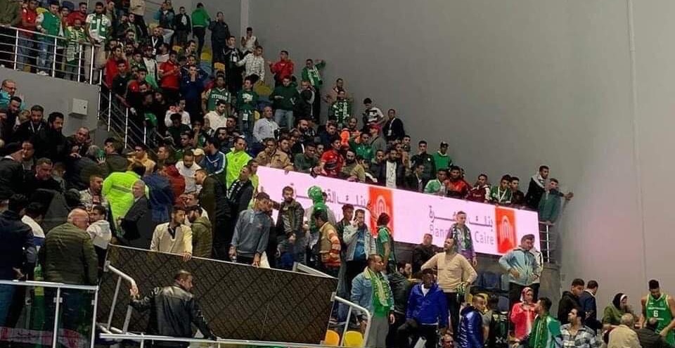 انهيار مدرج مباراة الأهلي والاتحاد
