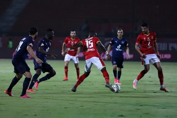 الأهلي وبيراميدز