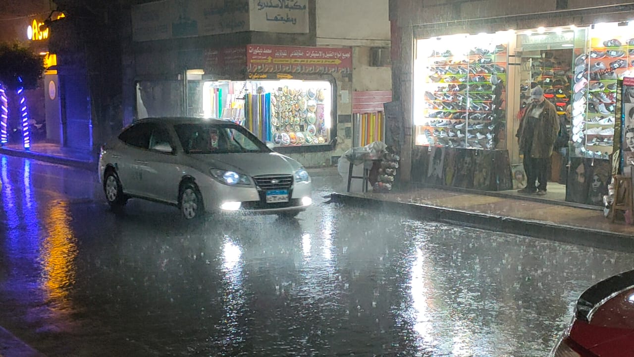 أمطار غزيرة في الإسكندرية