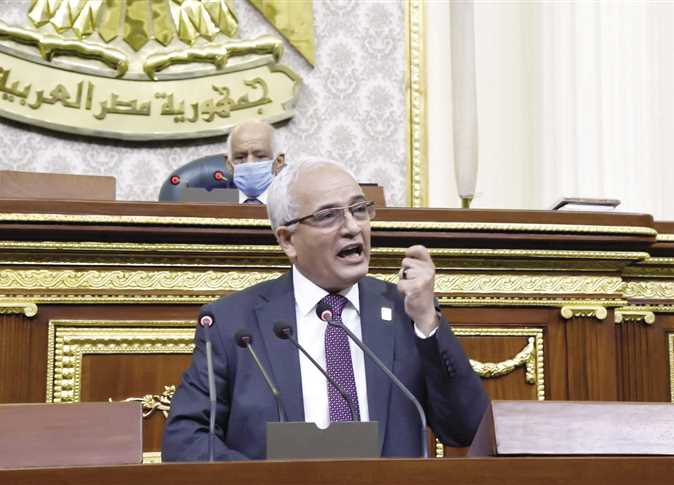 رضا حجازي في البرلمان