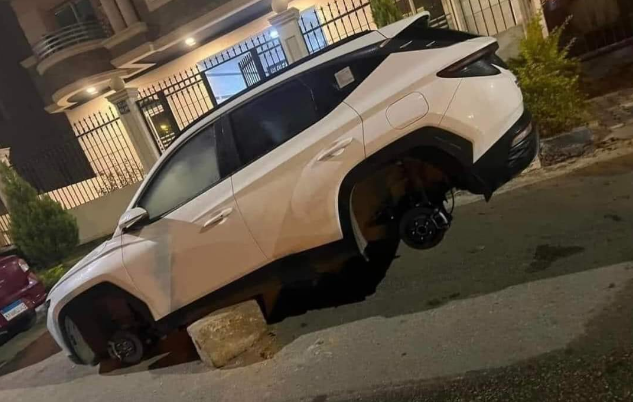 سرقة اطارات السيارات