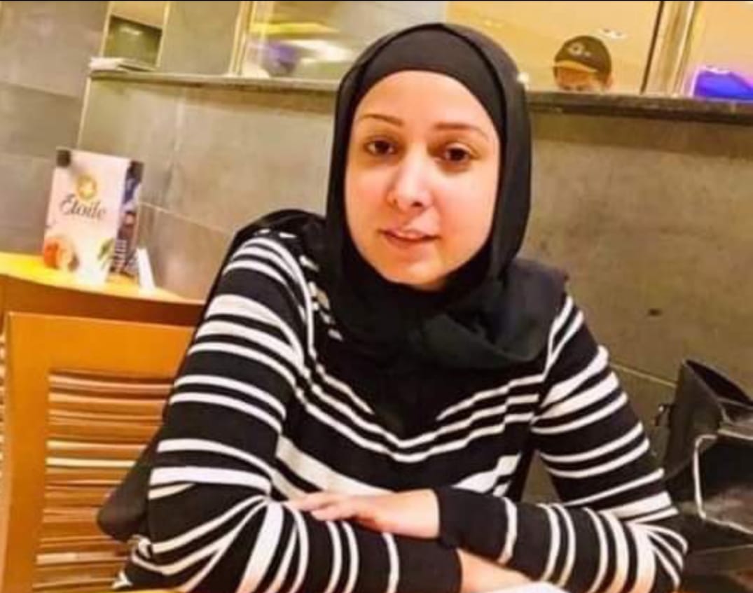 الصحفية نهى وجيه