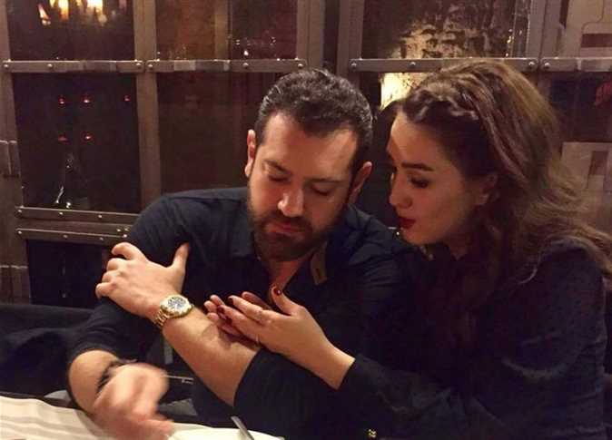 عمرو يوسف وكندة علوش