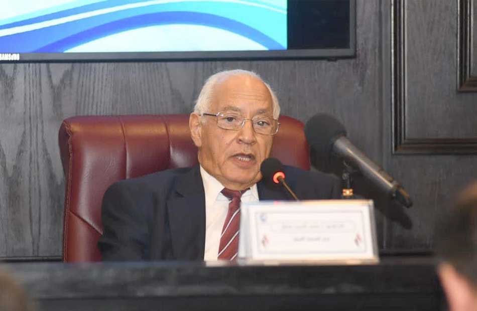 الدكتور علي الدين هلال