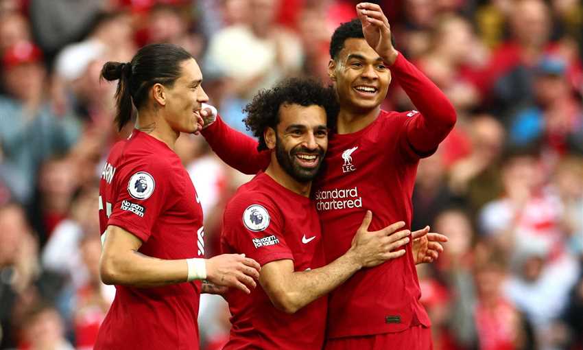 جاكبو ومحمد صلاح
