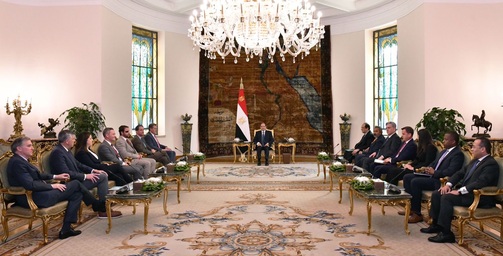 السيسي ورئيس اللجنة الدائمة لشئون الاستخبارات بمجلس النواب الأمريكي