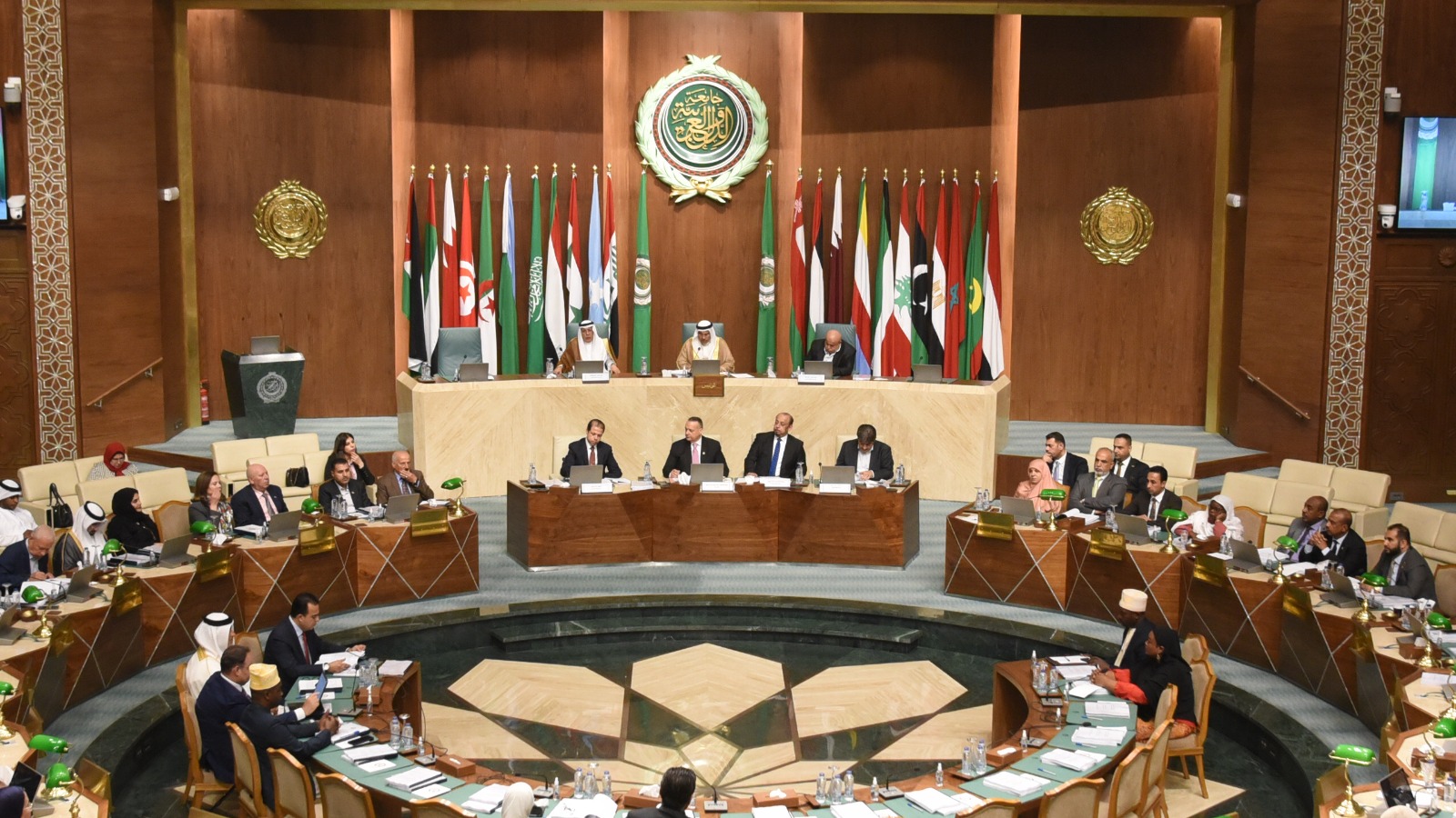 البرلمان العربى