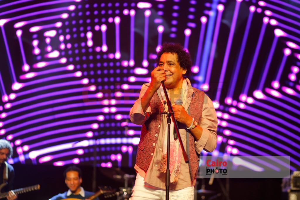 محمد منير