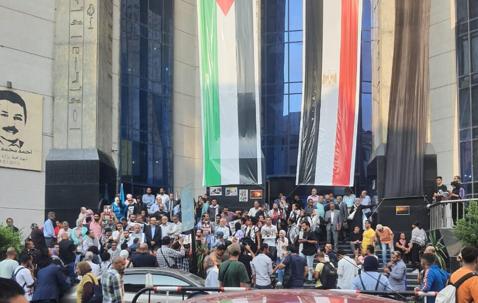 وقفة احتجاجية بنقابة الصحفيين