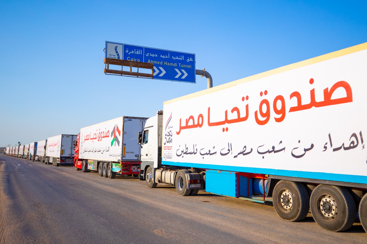 مساعدات إلى غزة