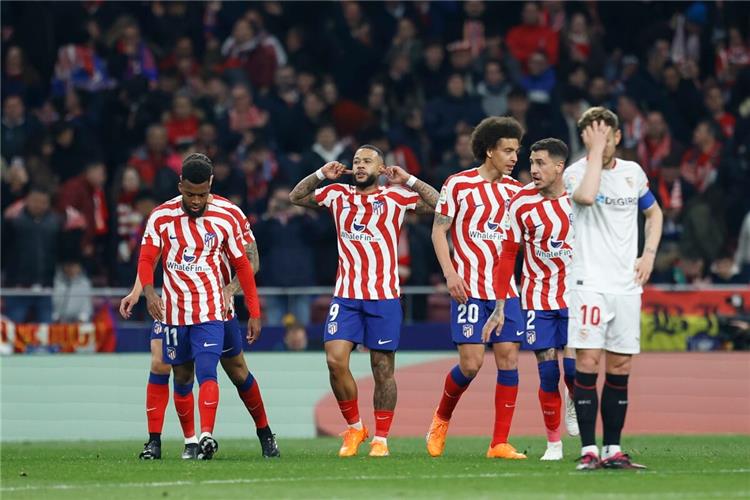 أتلتيكو مدريد وإشبيلية