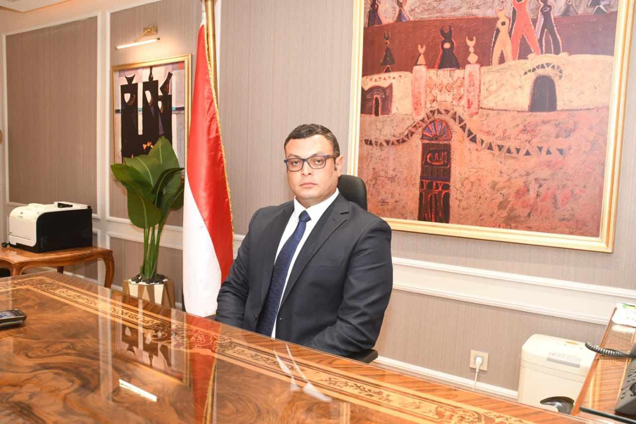 وزير الإسكان
