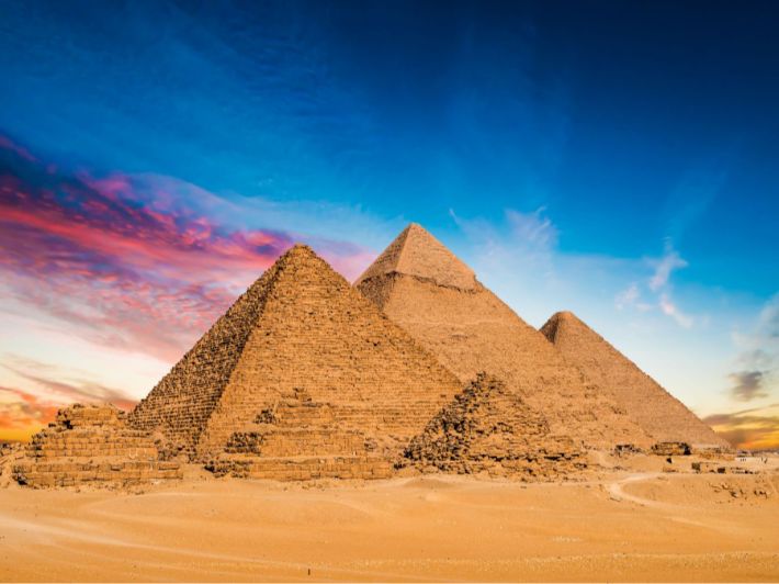 الأهرامات