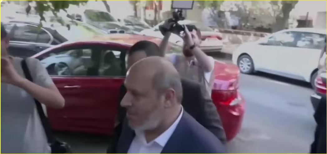 خليل الحية رئيس وفد حماس فى القاهرة