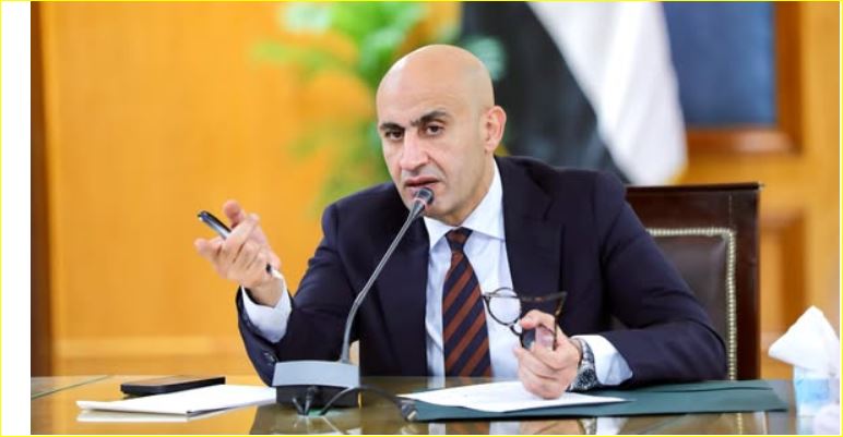 وزير التربية والتعليم والتعليم الفني محمد عبد اللطيف