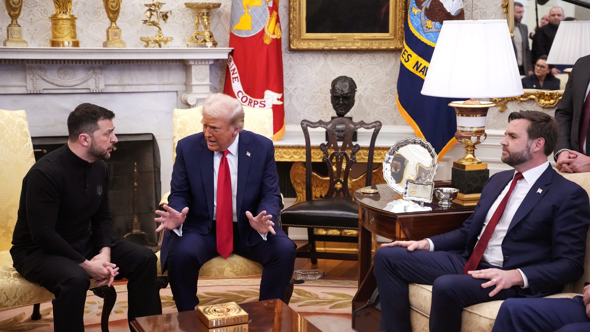 ترامب وزيلينسكي