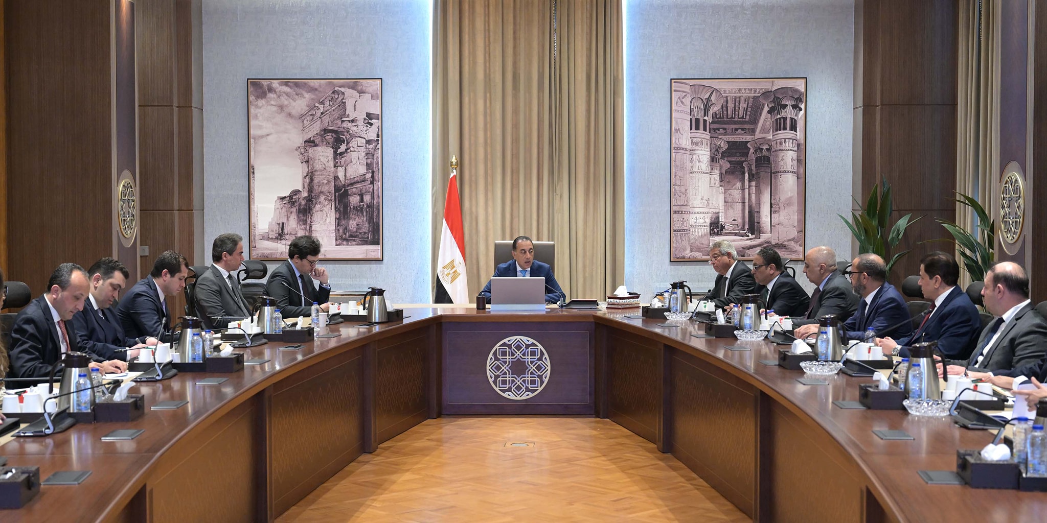 رئيس الوزراء