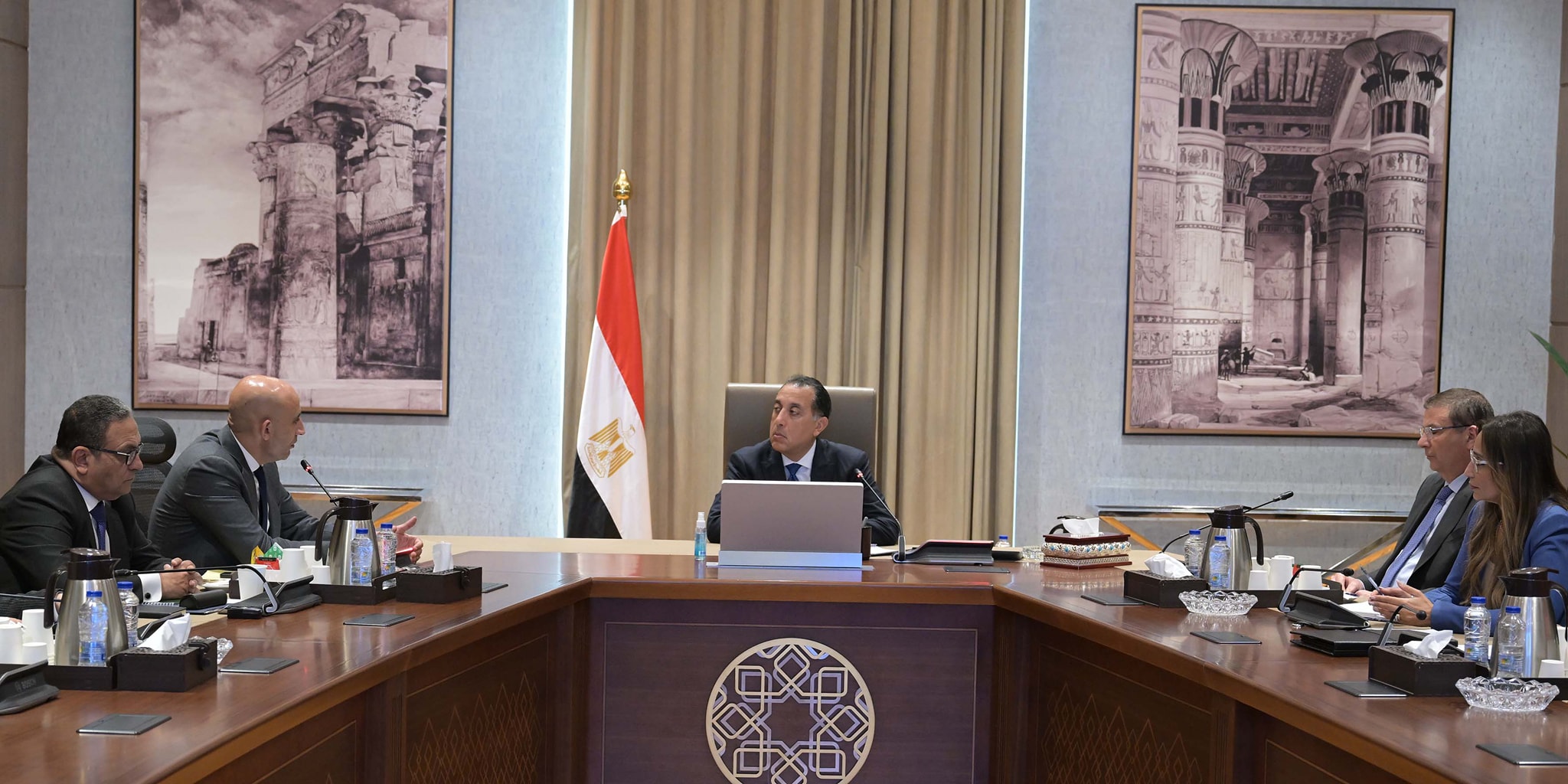 رئيس الوزراء
