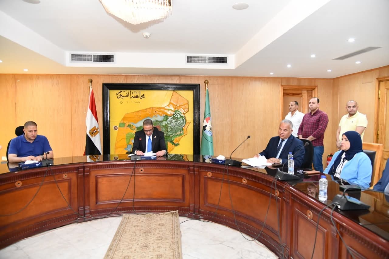 محافظ الفيوم يعتمد نتيجة الشهادة الإعداية للمحافظة