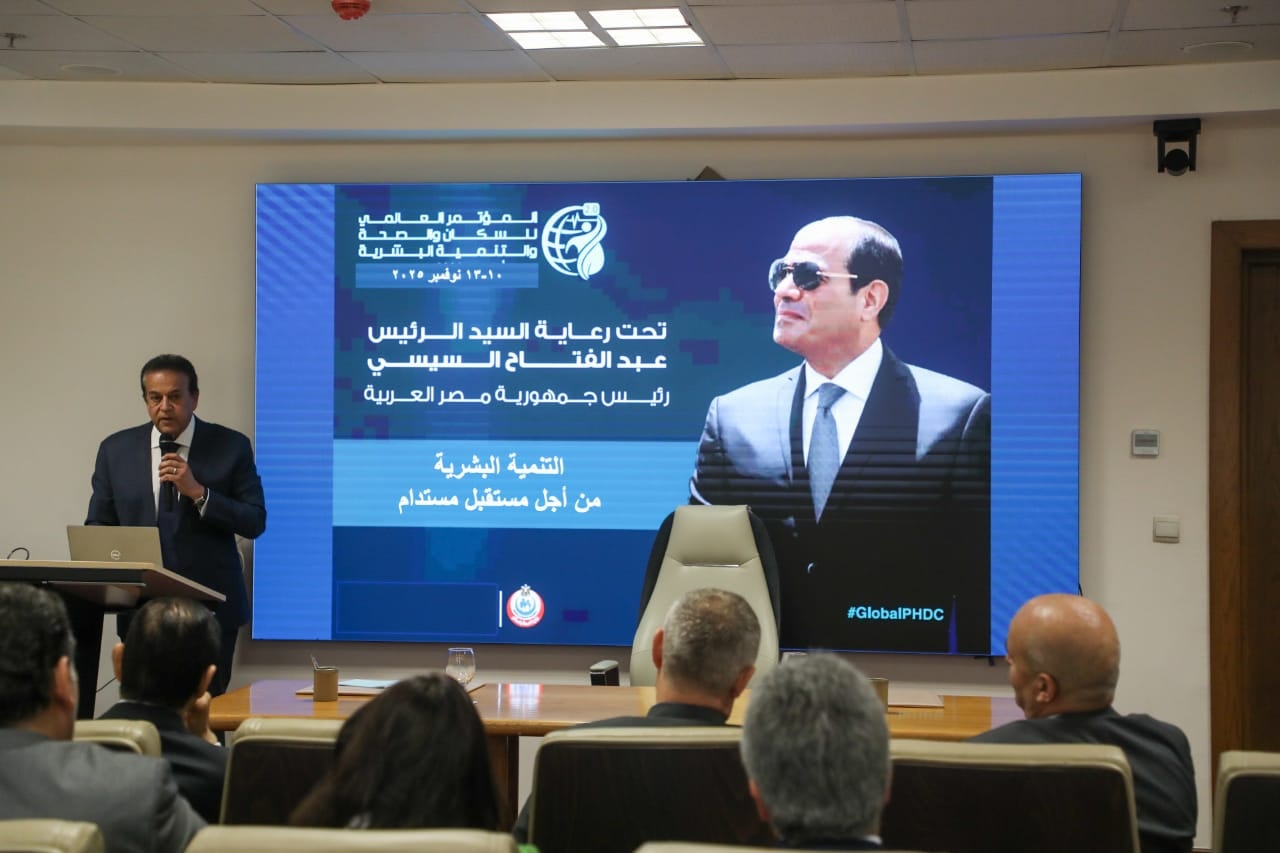 الدكتور خالد عبدالغفار