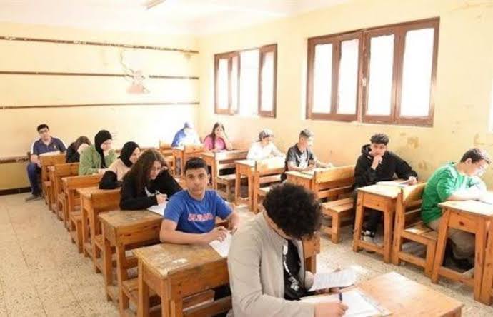 الشهادة الإعدادية