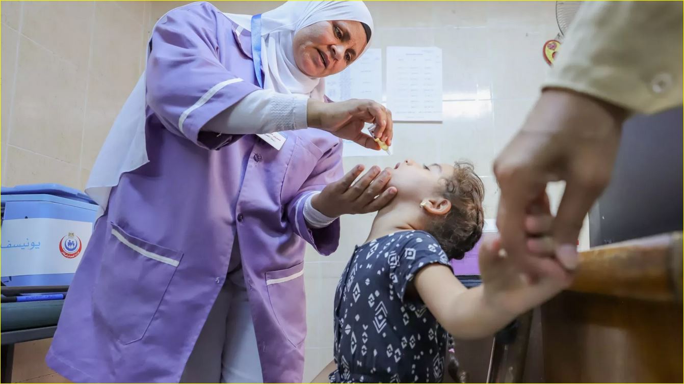 تطعيم الأطفال