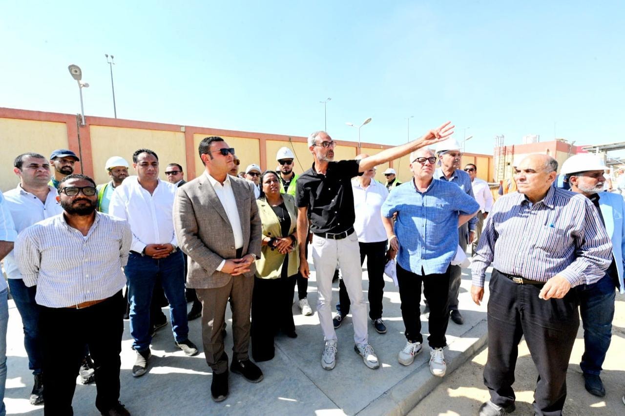 وزير الإسكان