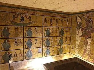 مقبرة الملك توت عنخ آمون
