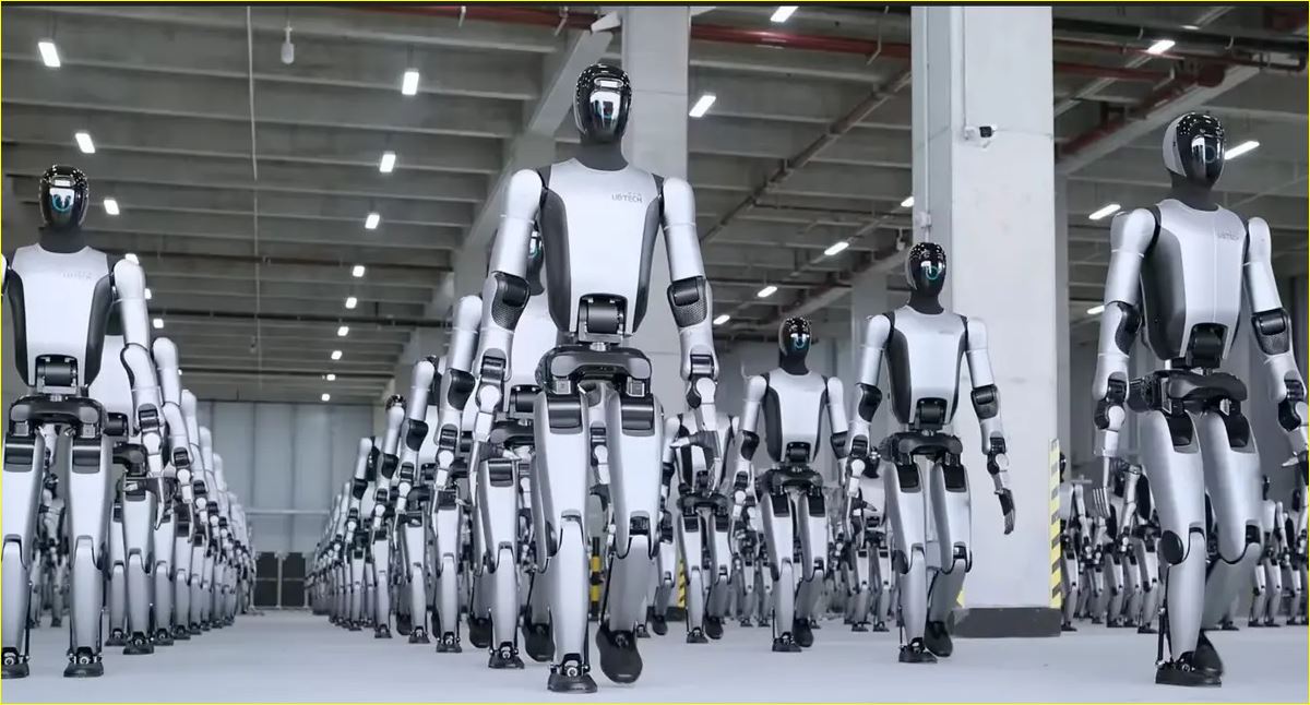 روبوت Walker S2