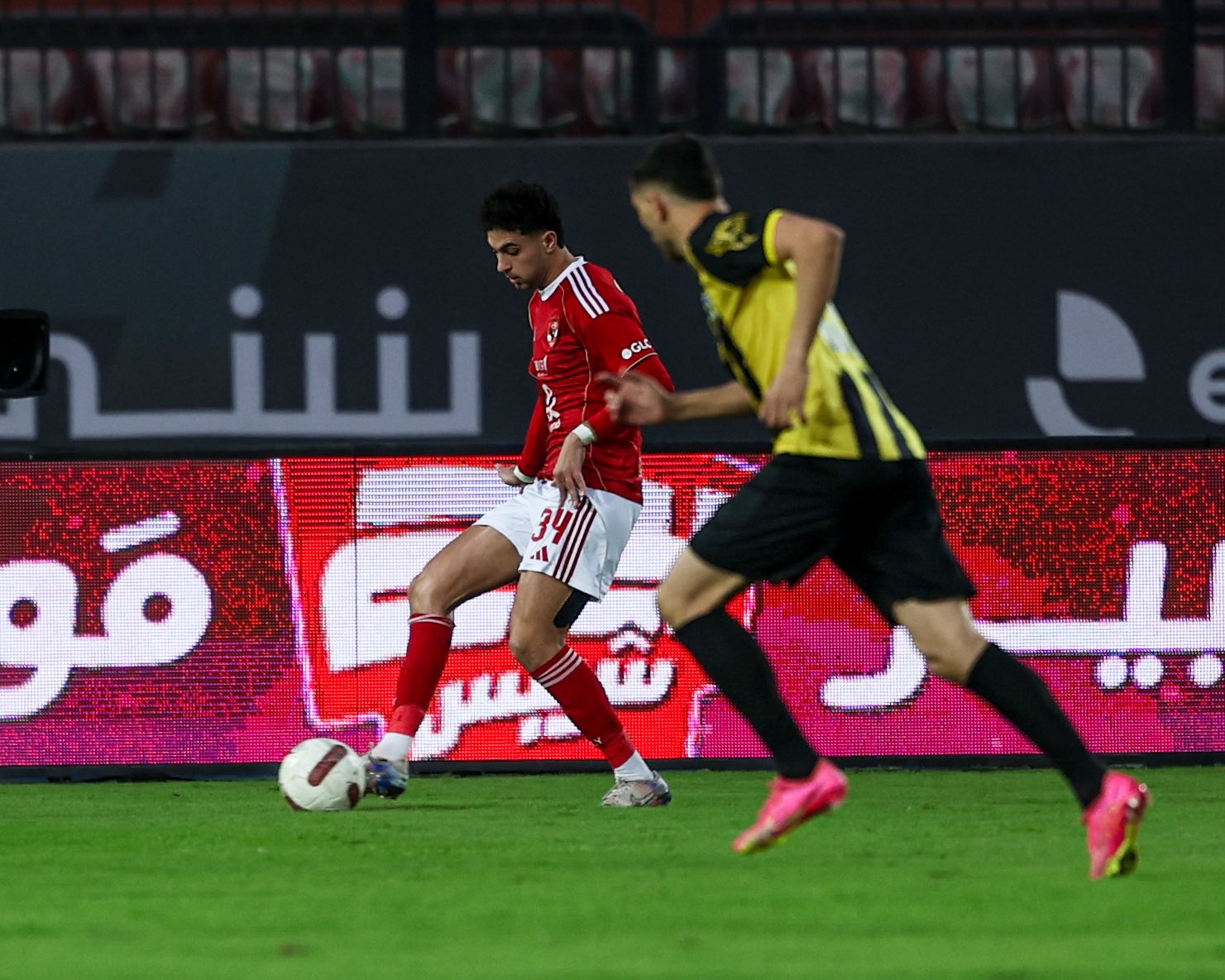 الأهلي والمقاولون العرب