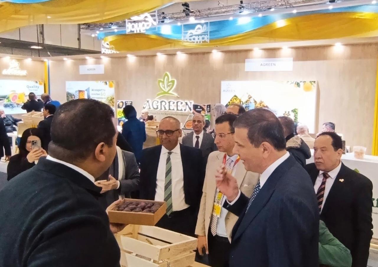 وزير الزراعة خلال مشاركته في المعرض ببرلين