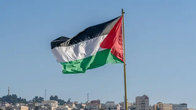 فلسطين