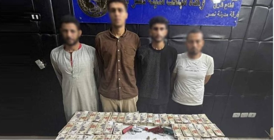 أعضاء التشكيل العصابى والمضبوطات