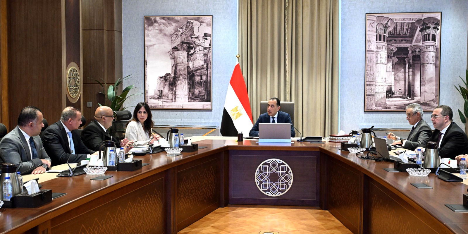 د. مصطفى مدبولي رئيس مجلس الوزراء ووزراء الإسكان والعدل ورئيس صندوق التنمية الحضرية