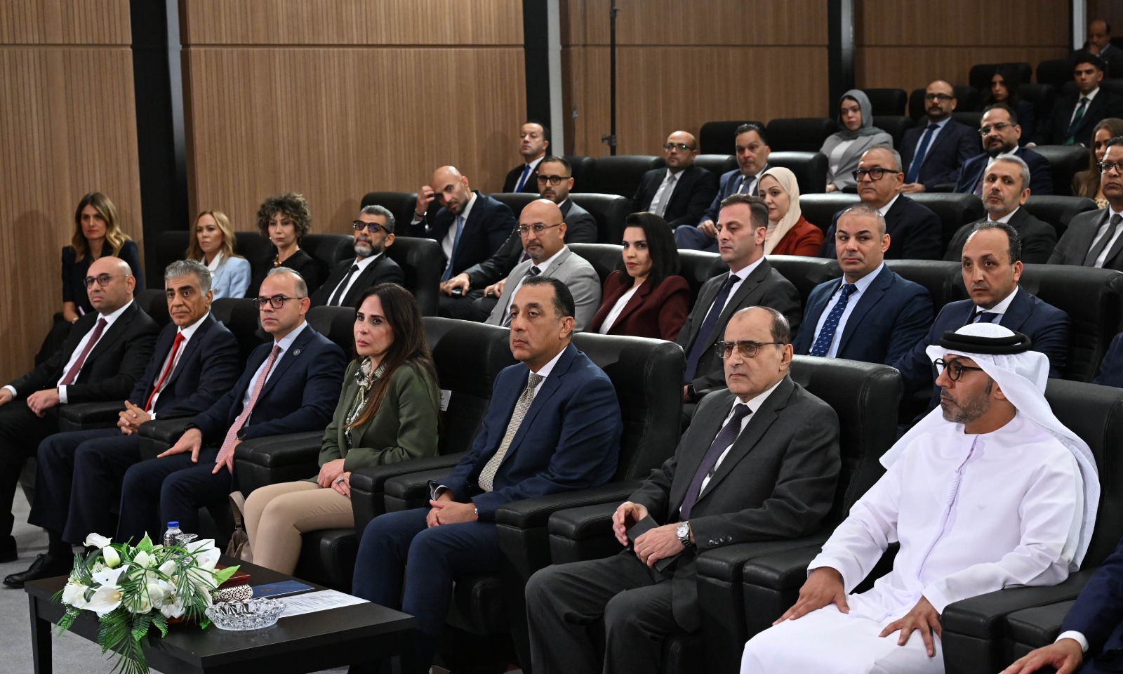 رئيس الوزراء يشهد مراسم توقيع شراكة استراتيجية بين "ميدار" و"ماجد الفطيم" لتطوير مشروع عمراني متكامل بمدينة "مدى"