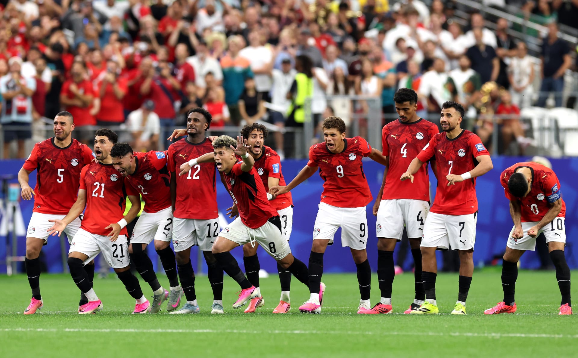 القنوات الناقلة لمباراة مصر والأرجنتين
