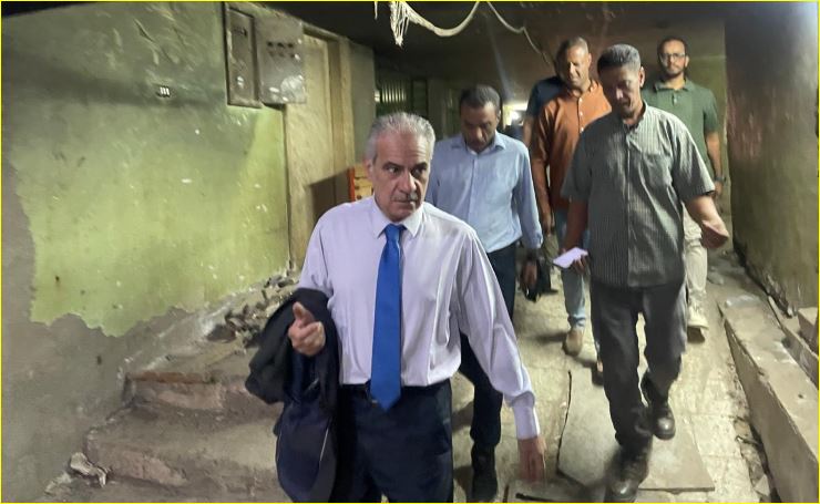 د. لؤي سعد الدين نصرت، رئيس جامعة أسوان يتفقد آثار الحريق
