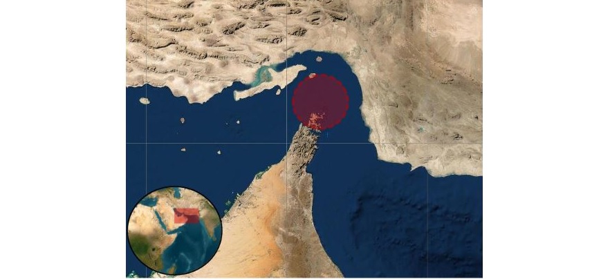 موقع السفينة التى تم إصابتها فى مضيق هرمز