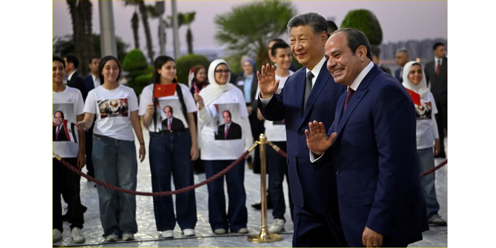 الرئيسان السيسى وشى بينغ خلال زيارة الأخير لمصر