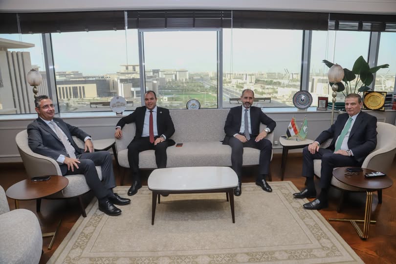 وزيرا الزراعة والتموين ورئيس "زراعة النواب"